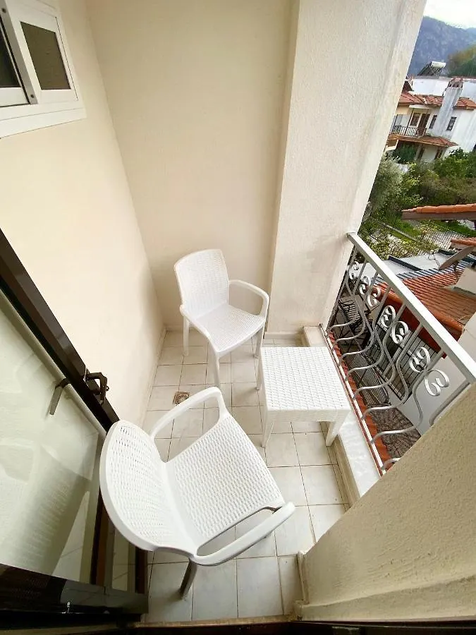 Eda Hotel İçmeler 2*,  Tyrkiet